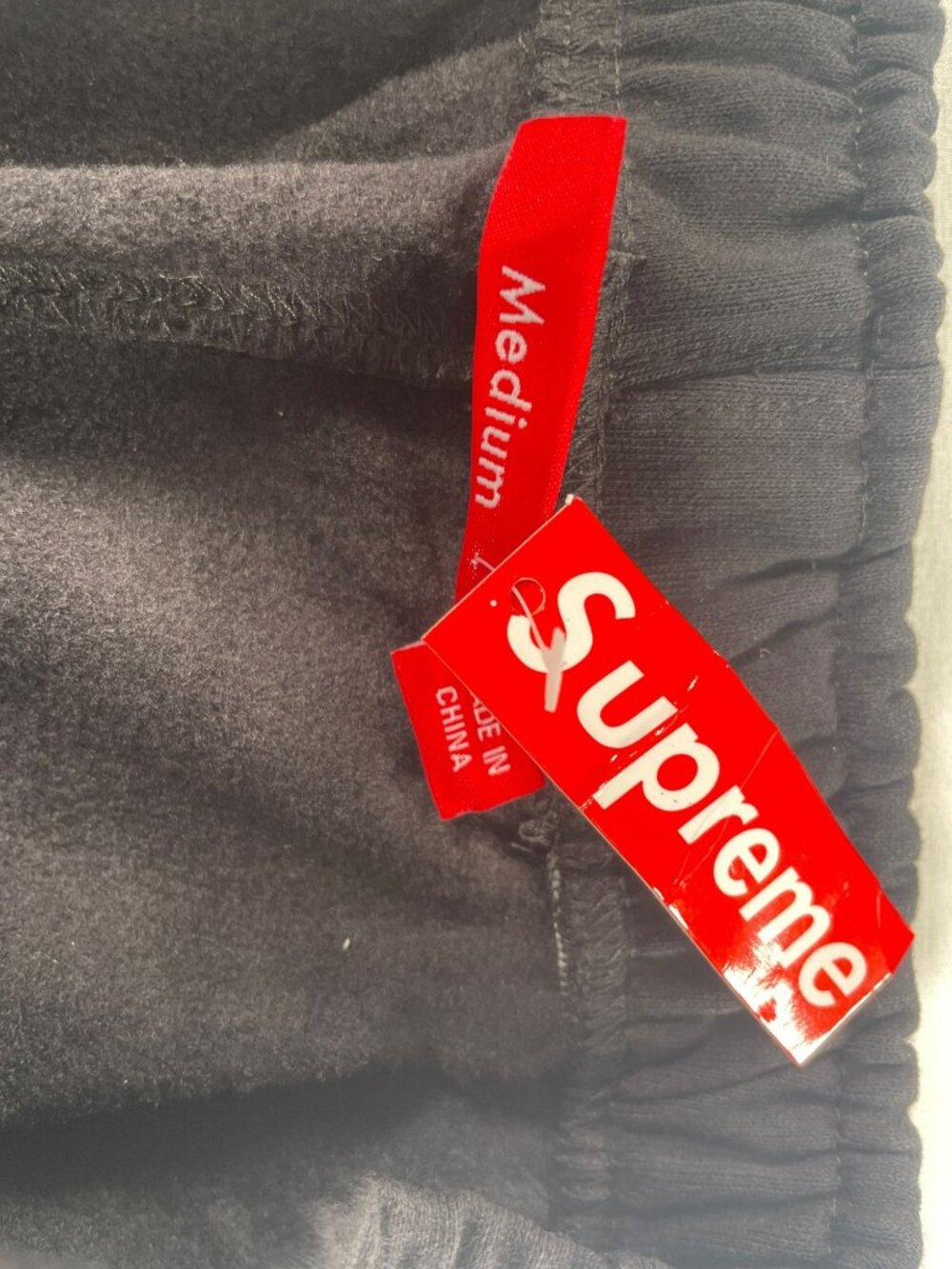 Supreme Sweatpants Streetwear Luxury Logo Elastic Waistband Men's Sz Medium NEW - Picture 6 of 6